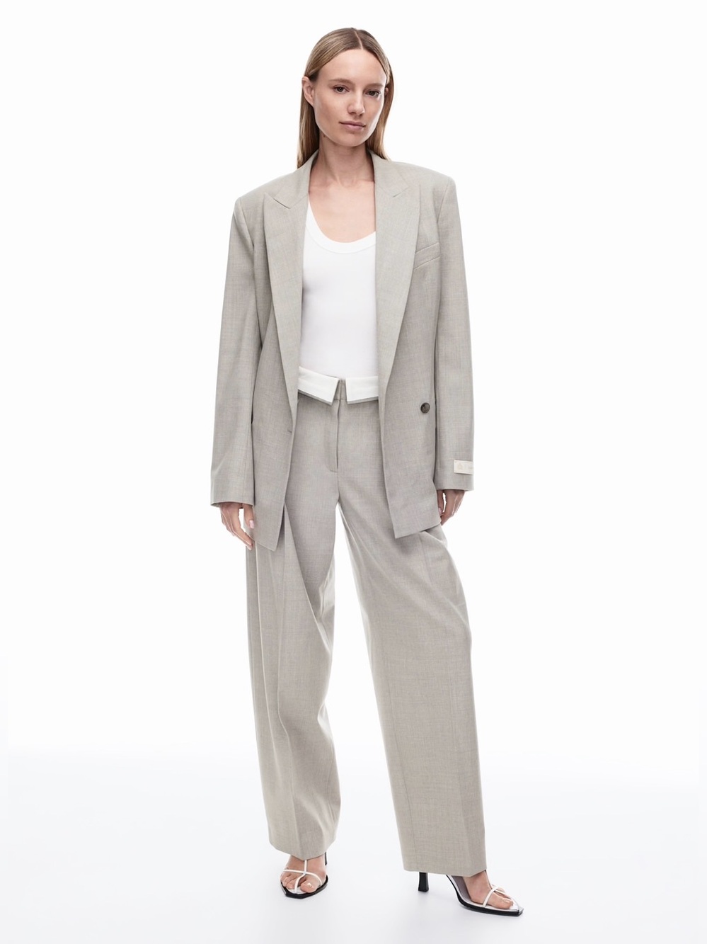 Aritzia Babaton Bureau Pant 30” in grey wool trousers size 12 pleated - Picture 2 of 8